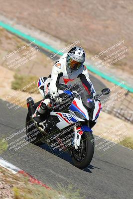 media/Oct-15-2022-TrackXperience (Sat) [[8f70b8b0be]]/Group 2/session 1 turn 6/